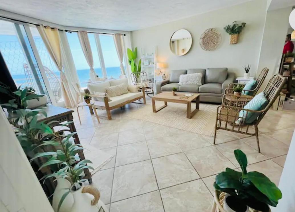 Beach Oasis 704 Lovely Daytona Ocean Front For 5 Sleeps Up To 12 Daytona Beach Exterior foto